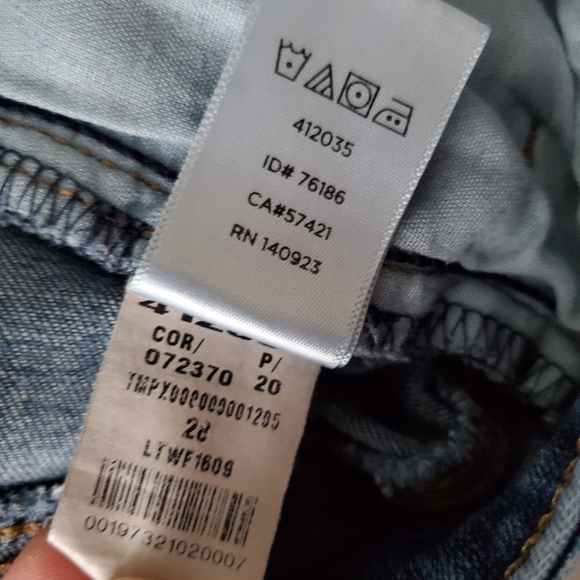 Ann Taylor Loft Medium Wash Straight Leg Slight Bootcut Blue Jeans Women's 6 28 - Picture 6 of 6